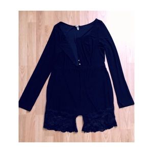 Black/lace shorts romper